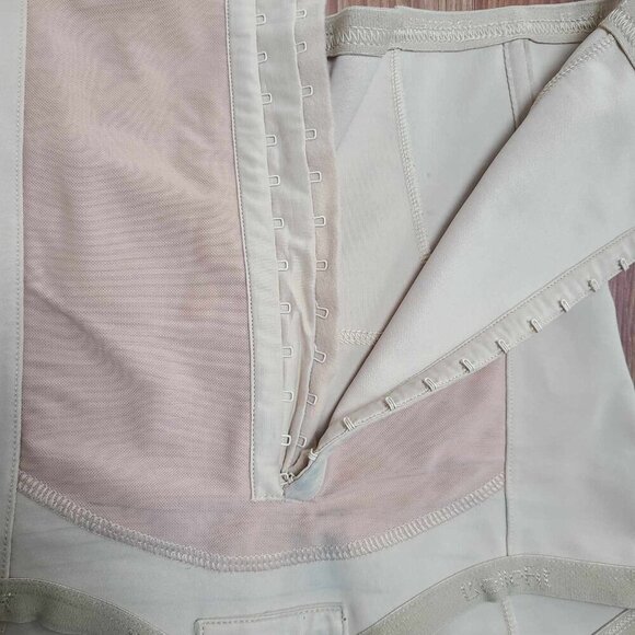 High-Waisted Beige Shapewear - Picture 5 of 5